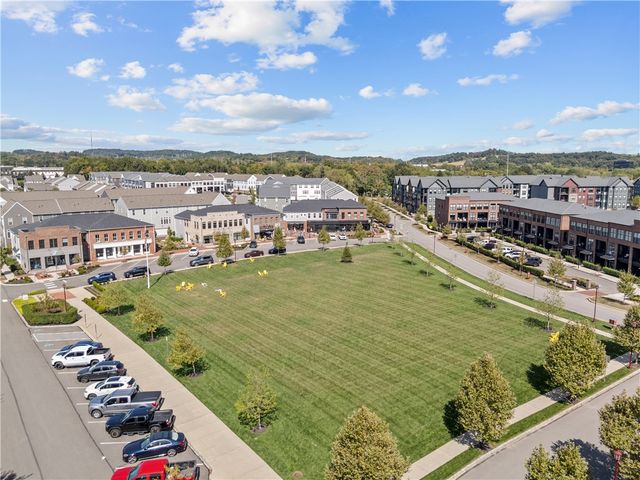 227 Oliver Way, Cranberry Twp, PA 16066