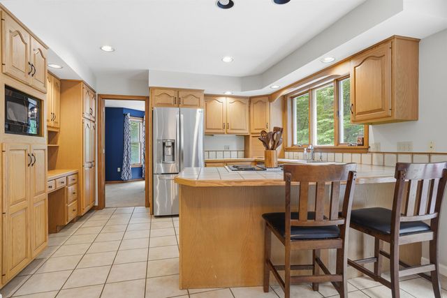 17 Tonga Drive, Bow, NH 03304