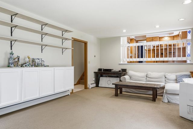 17 Tonga Drive, Bow, NH 03304