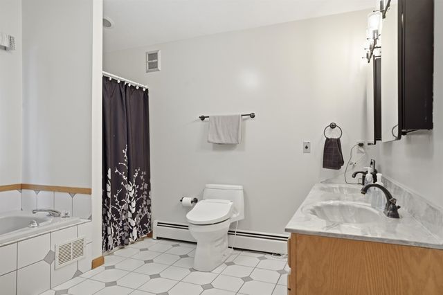 17 Tonga Drive, Bow, NH 03304