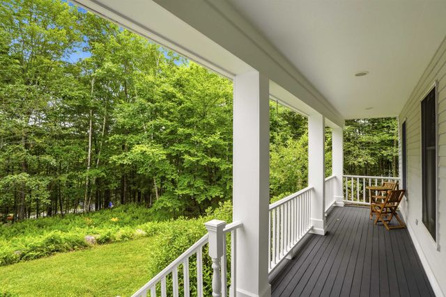 17 Tonga Drive, Bow, NH 03304