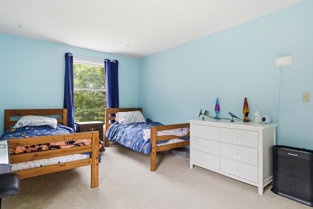 17 Tonga Drive, Bow, NH 03304