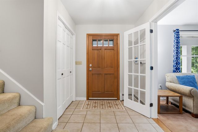 17 Tonga Drive, Bow, NH 03304