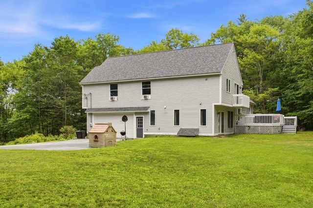 17 Tonga Drive, Bow, NH 03304