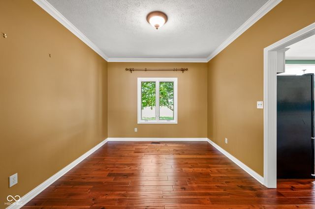 1300 Woodpond N Roundabout, Carmel, IN 46033