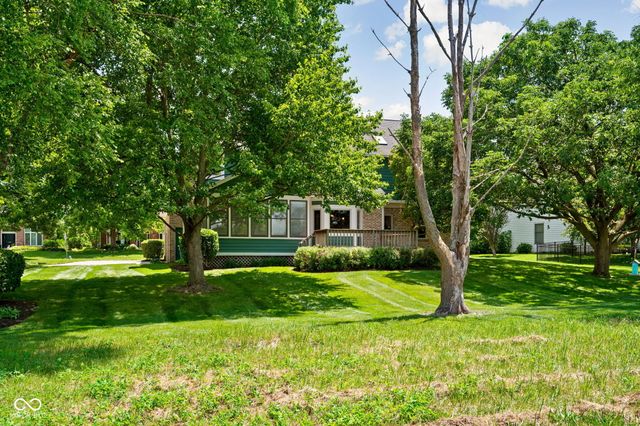 1300 Woodpond N Roundabout, Carmel, IN 46033