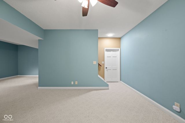 1300 Woodpond N Roundabout, Carmel, IN 46033