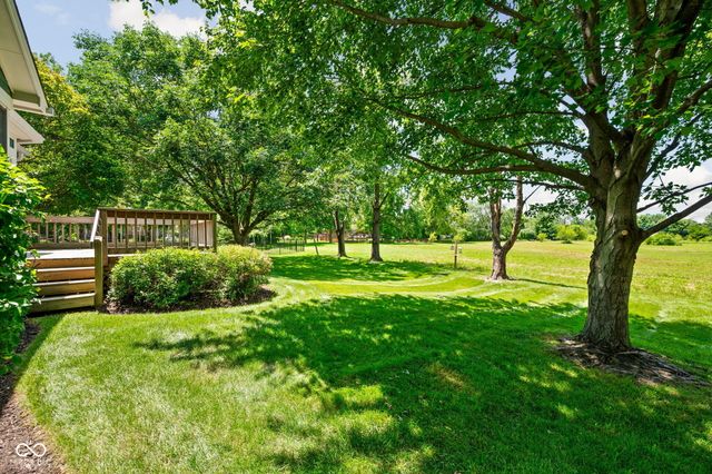 1300 Woodpond N Roundabout, Carmel, IN 46033