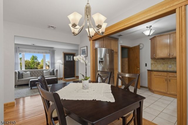 170 Dawson Ave, Clifton City, NJ 07012