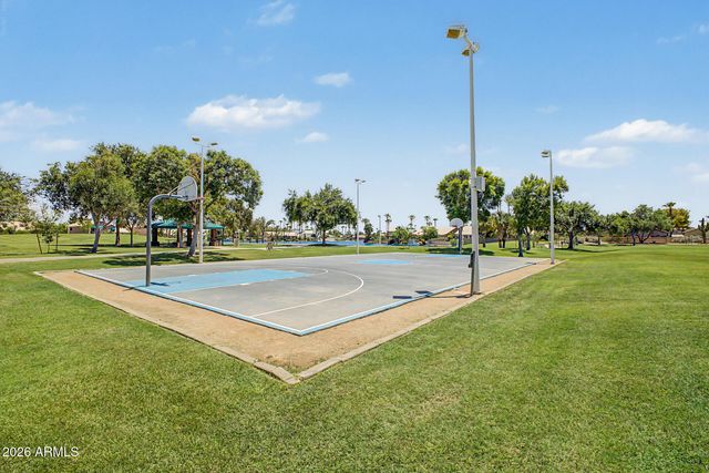 1006 W REDONDO Drive, Gilbert, AZ 85233