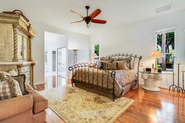 18951 Painted Leaf Court, Jupiter, FL 33458