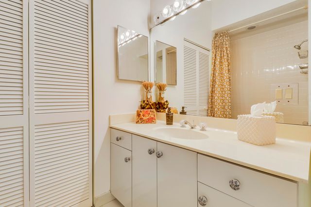 18951 Painted Leaf Court, Jupiter, FL 33458