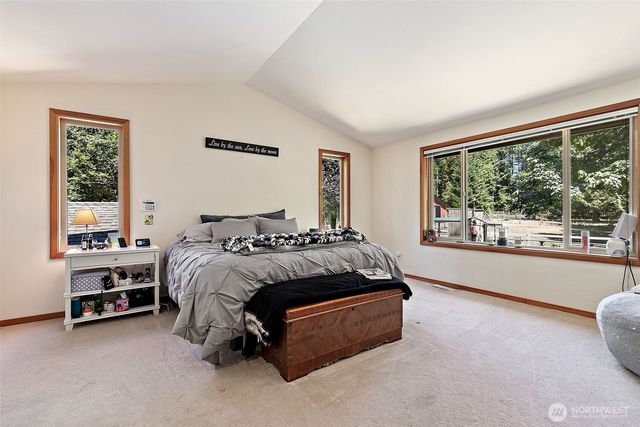 15711 28th Avenue NW, Gig Harbor, WA 98322