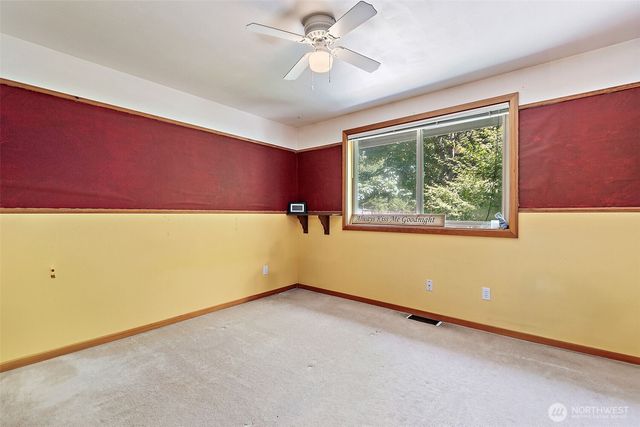 15711 28th Avenue NW, Gig Harbor, WA 98322