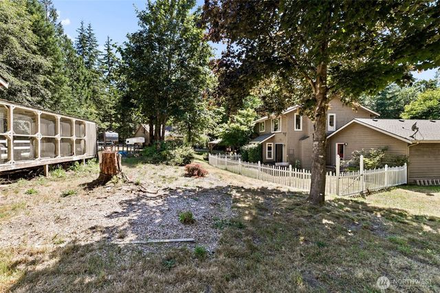 15711 28th Avenue NW, Gig Harbor, WA 98322