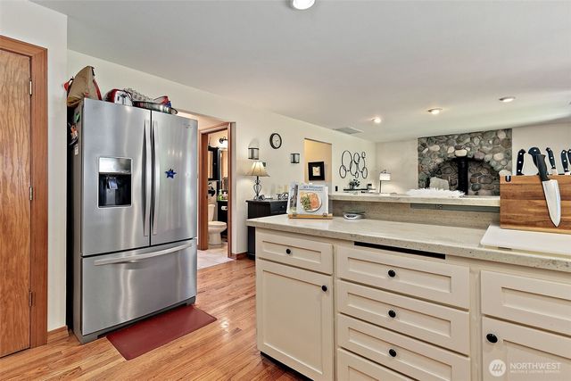 15711 28th Avenue NW, Gig Harbor, WA 98322