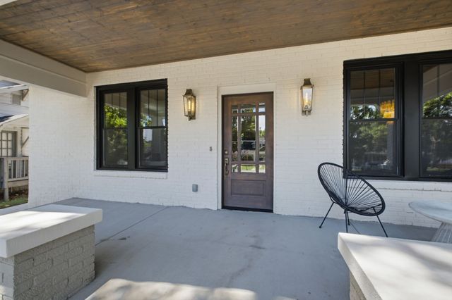 1207 Shelton Ave, Nashville, TN 37216