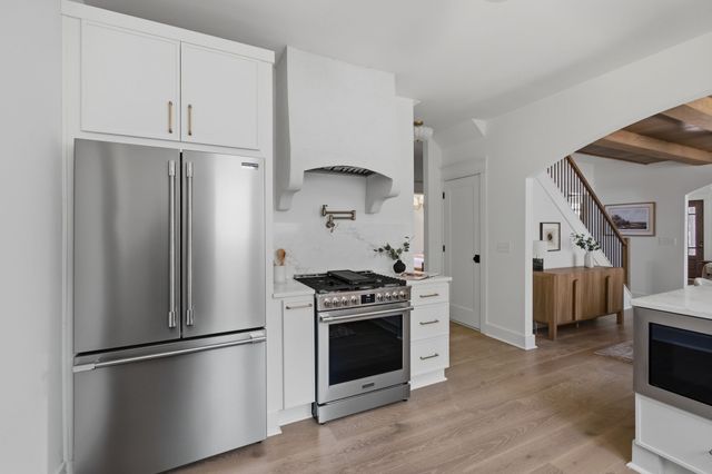 1207 Shelton Ave, Nashville, TN 37216