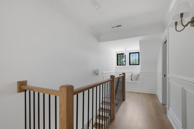 1207 Shelton Ave, Nashville, TN 37216