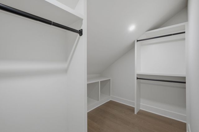 1207 Shelton Ave, Nashville, TN 37216