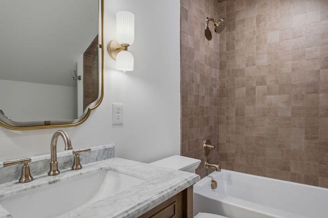 1207 Shelton Ave, Nashville, TN 37216