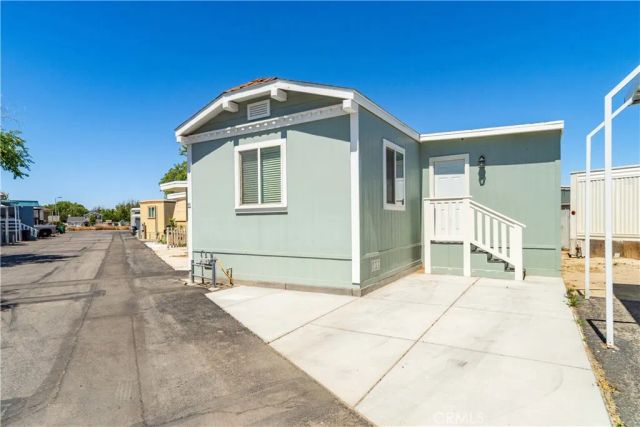 45131 28th street east spc 11, Lancaster, CA 93535
