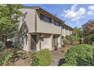 1100 N MERIDIAN St 46, Newberg, OR 97132