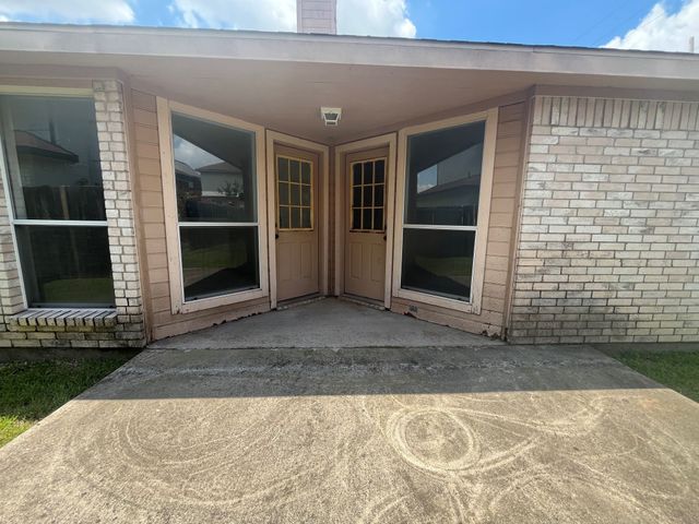 3141 Twisted Vine Lane, Grand Prairie, TX 75052