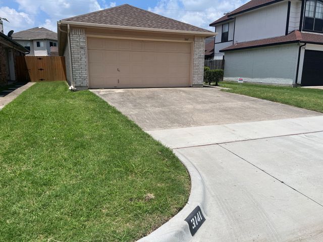 3141 Twisted Vine Lane, Grand Prairie, TX 75052