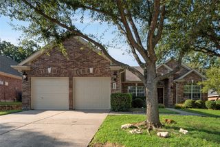 2804 Hollow Ridge Drive, Denton, TX 76210
