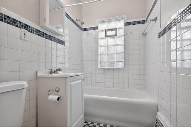 5331 N 37th STREET, Milwaukee, WI 53209