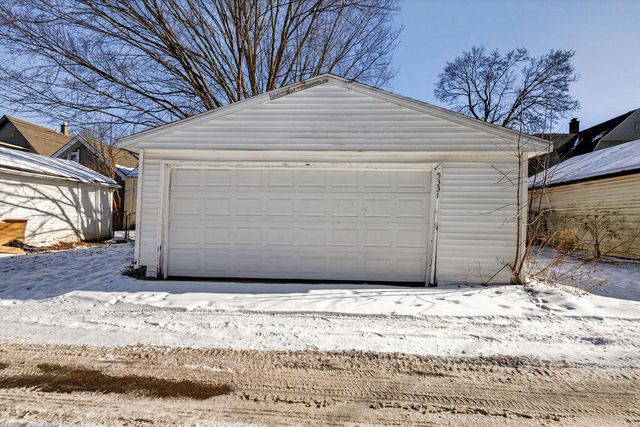 5331 N 37th STREET, Milwaukee, WI 53209