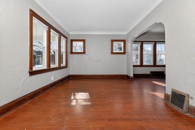 5331 N 37th STREET, Milwaukee, WI 53209