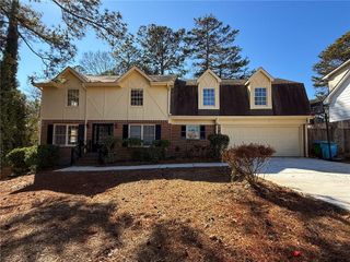 1675 Lake Lucerne SW Road, Lilburn, GA 30047
