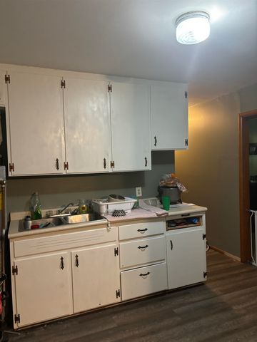 1029 N Orient, El Dorado, KS 67042