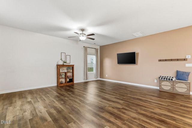 120 Saddle Oaks Lane, Clayton, NC 27520
