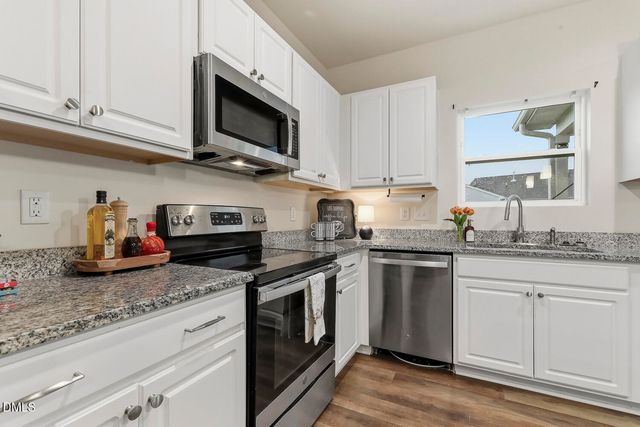 120 Saddle Oaks Lane, Clayton, NC 27520