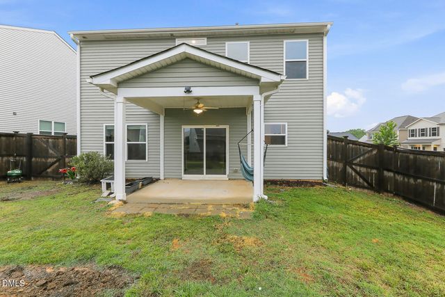 120 Saddle Oaks Lane, Clayton, NC 27520