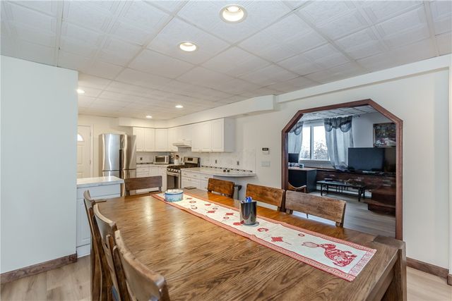 10 Mott Street, Johnston, RI 02919