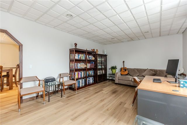 10 Mott Street, Johnston, RI 02919