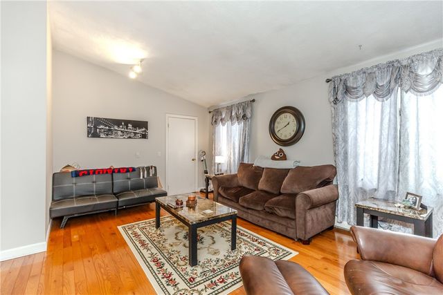 10 Mott Street, Johnston, RI 02919