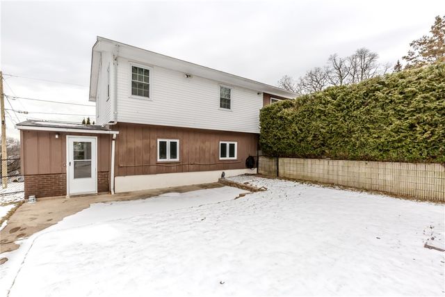 10 Mott Street, Johnston, RI 02919