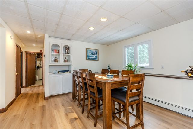 10 Mott Street, Johnston, RI 02919