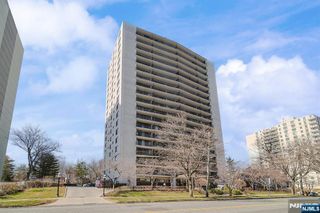 277 Prospect Avenue 4A, Hackensack, NJ 07601