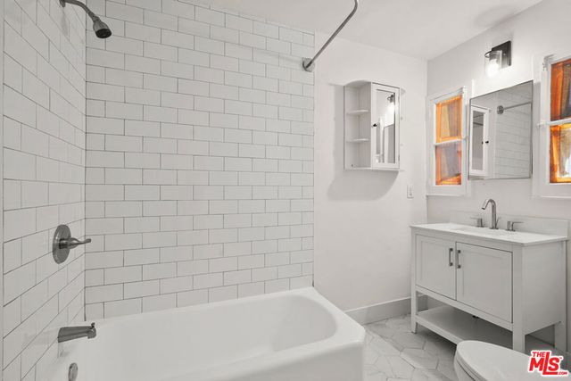 1815 Grace Avenue, Los Angeles, CA 90028