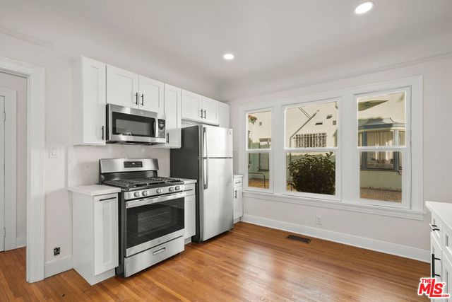 1815 Grace Avenue, Los Angeles, CA 90028