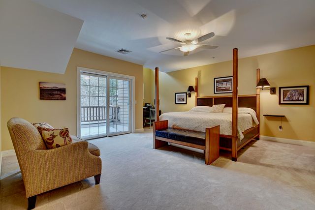 100 Shepards Cove Rd Unit H301, Kittery, ME 03904