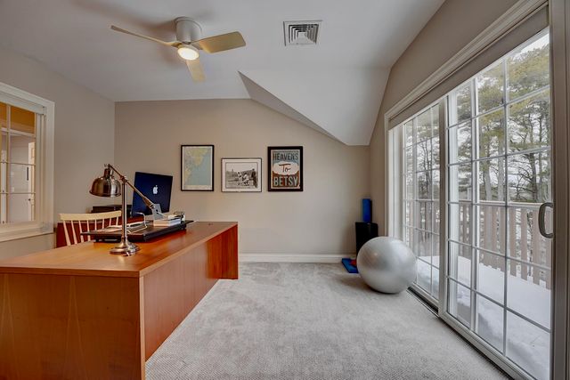 100 Shepards Cove Rd Unit H301, Kittery, ME 03904