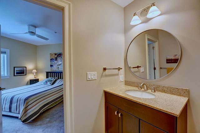 100 Shepards Cove Rd Unit H301, Kittery, ME 03904