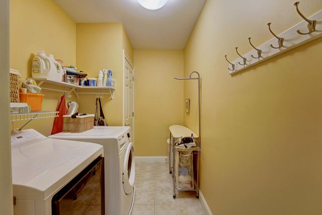 100 Shepards Cove Rd Unit H301, Kittery, ME 03904